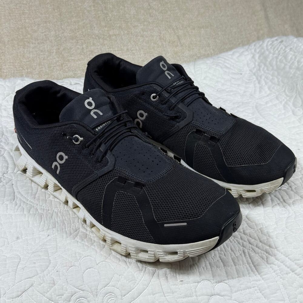 On Running Men's Black and White Cloud Sneakers